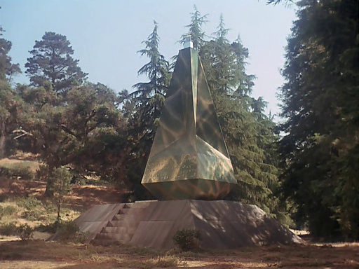 Preserver obelisk in Star Trek E03E06 The Paradise Syndrome